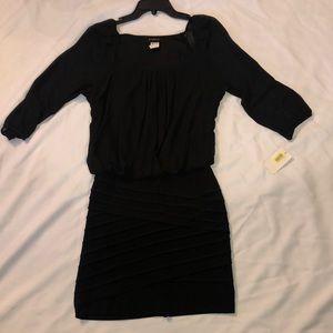 Black long sleeve Midi Dress Size 11/12